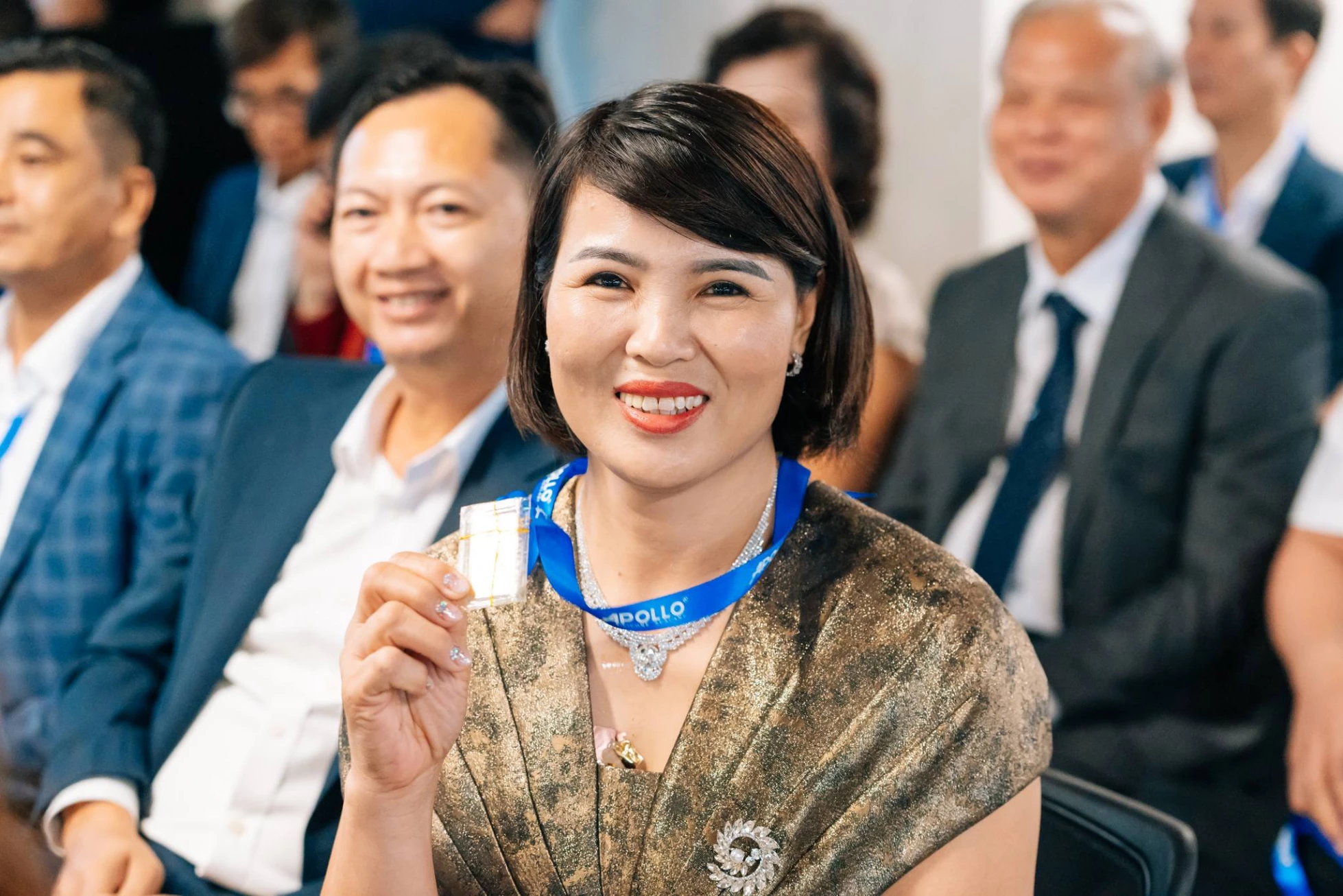 https://static.quochuyanhcorp.vn/17646/2024/Quốc/Apollo Haus/Album ảnh/Khánh thành/khanh-thanh-apollo-haus (102).jpg